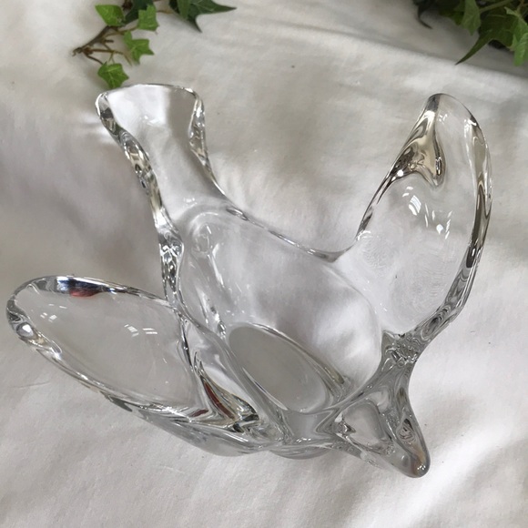 Accents Flying Bird Art Glass Candy Dishbowl Heavy Glass Poshmark